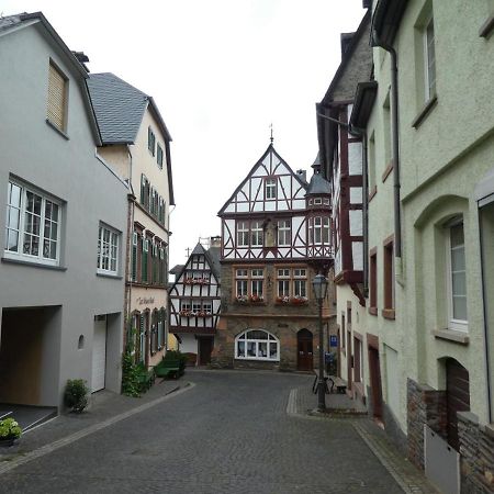 Rathausplatz Nr. 9 Apartment อือร์ซิก ภายนอก รูปภาพ